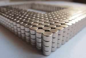 strieborné neodýmové magnety (nikel)