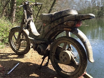 magnet fishing - nález motorky