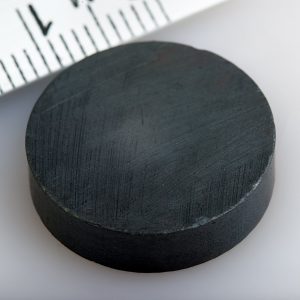 Feritový magnet valec 18x5 mm - Y30BH