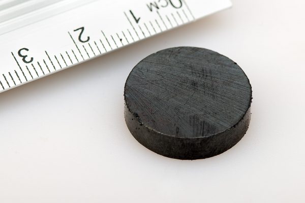 Feritový magnet valec 20x5 mm - Y30BH