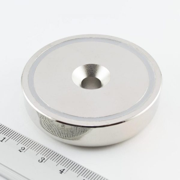 Magnet v puzdre s dierou pre skrutku
  60x15 mm
