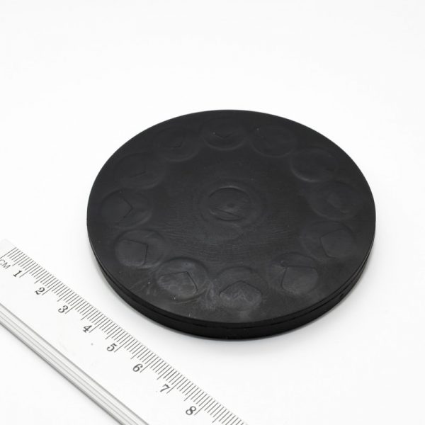Magnet v puzdre s vnútorným závitom
  88x8,5 mm pogumovaný