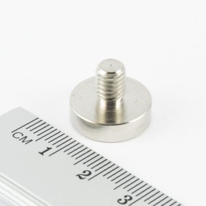 Magnet v puzdre s vonkajším závitom
  16x4,5 mm, M5