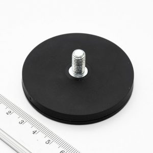 Magnet v puzdre s vonkajším závitom
  66x8,5 mm pogumovaný