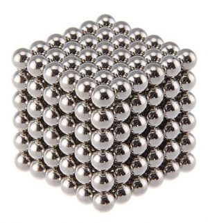 Magnetické guličky NeoCube nikel (+6
  náhradných guličiek)