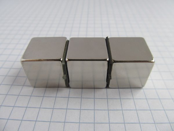 Neodýmový magnet kocka 15x15x15 mm - N38