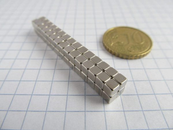 Neodýmový magnet kocka 3x3x3 mm - N52