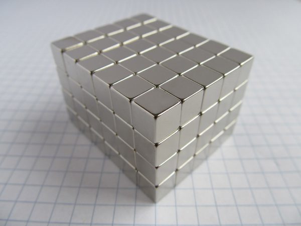 Neodýmový magnet kocka 7x7x7 mm - N52