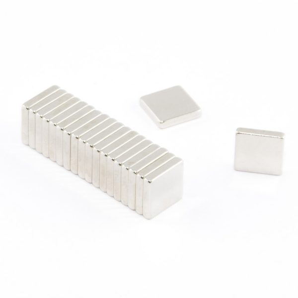 Neodýmový magnet kváder 10x10x2 mm - N38