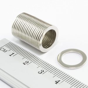 Neodýmový magnet prsteň 14-10x1 mm - N38