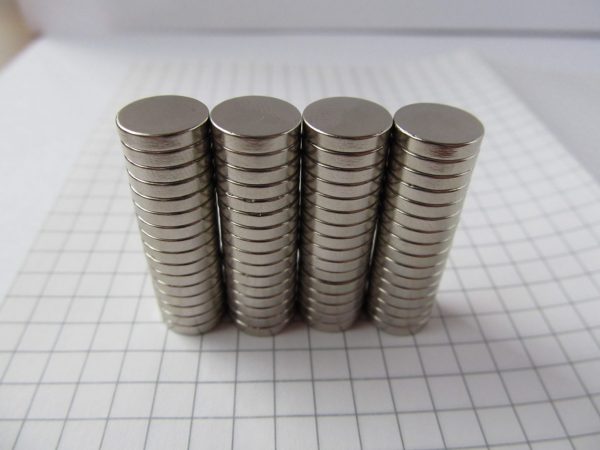 Neodýmový magnet valec 10x2 mm - N38