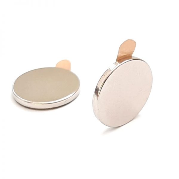 Neodýmový magnet valec 14x1,5 mm so
  samolepkou (južný pól na strane bez samolepky) - N42