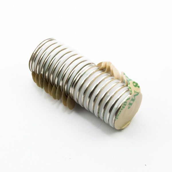 Neodýmový magnet valec 15x1 mm so
  samolepkou (severný pól na strane bez samolepky) - N38