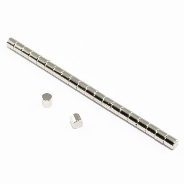 Neodýmový magnet valec 3X3 mm - N38