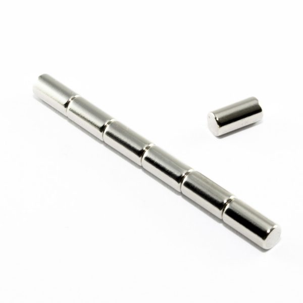 Neodýmový magnet valec 5x10 mm - N38