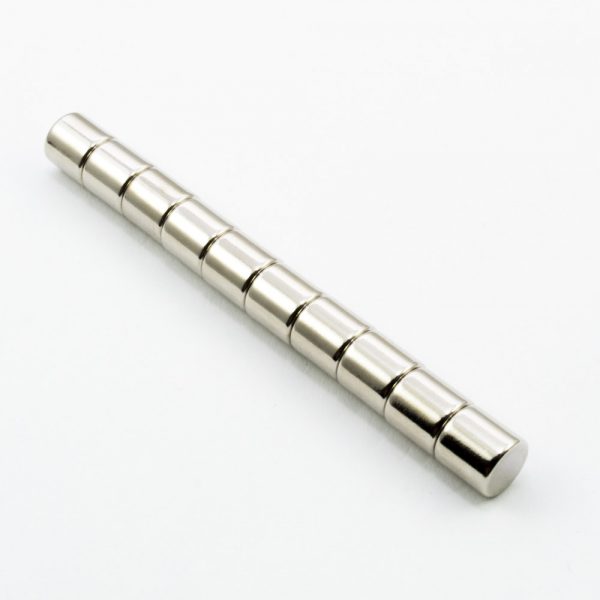 Neodýmový magnet valec 8x8 mm - N38