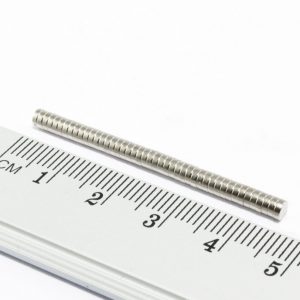 Neodýmový
  magnet valec 3,2x1 mm - N52