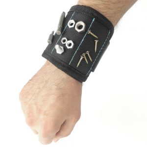 magnetický
  náramok pre kutilov