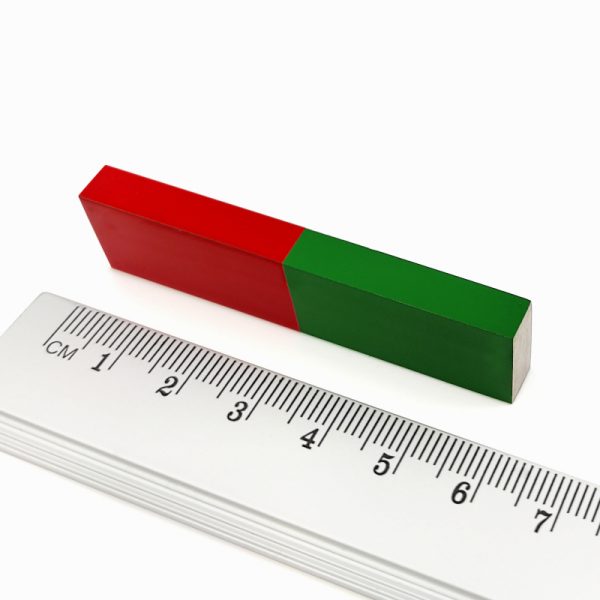 Školský
  magnet – kváder