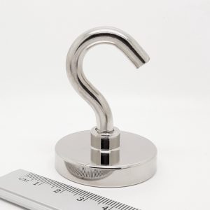 Magnetický
  hák Ø 42 mm