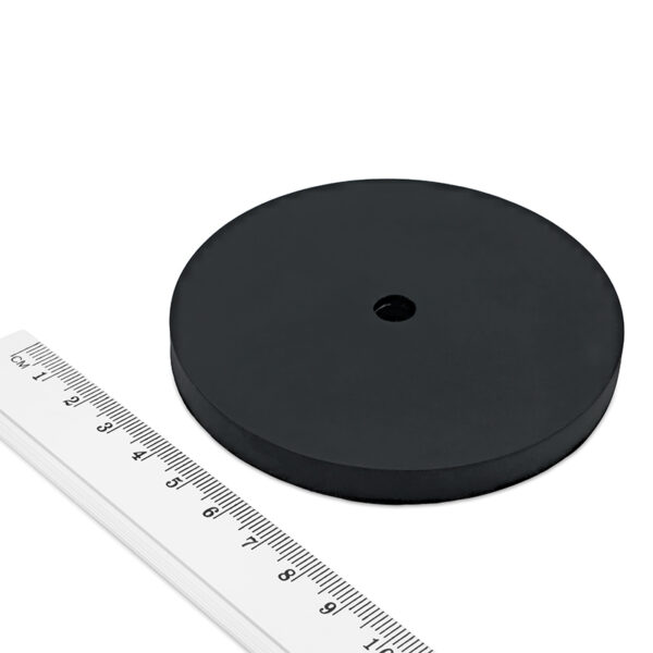 magnet v puzdre s dierou pre skrutku pogumovaný