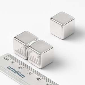 neodýmový magnet kocka 15x15x15 mm
