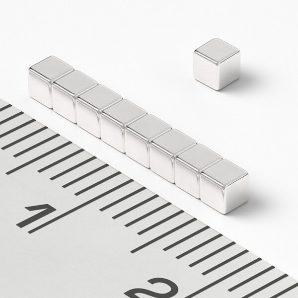 neodýmový magnet kocka 2x2x2 mm
