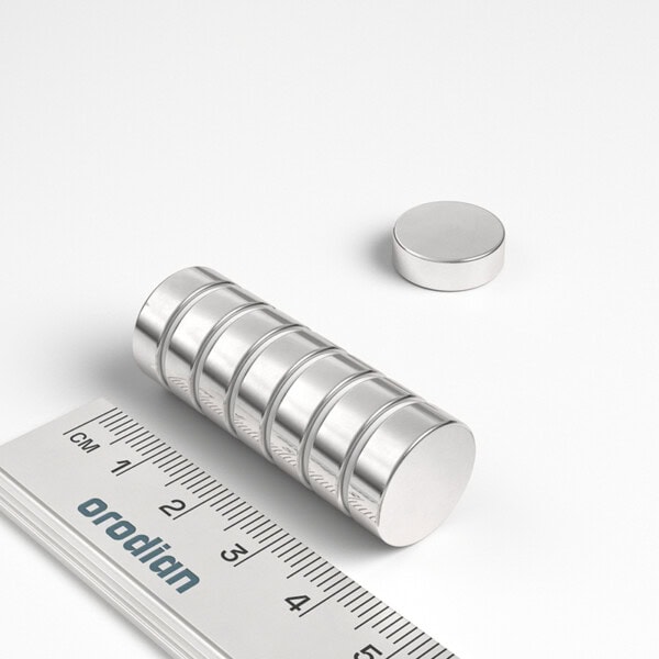 neodýmový magnet valec 15x5 mm
