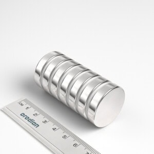 neodýmový magnet valec 30x7 mm