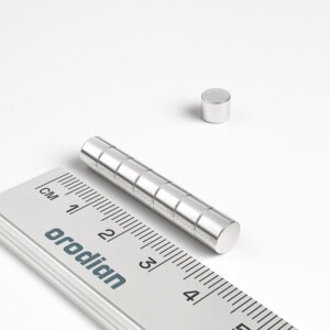 neodýmový magnet valec 6x5 mm
