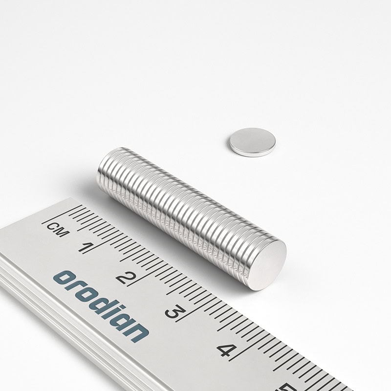 neodýmový magnet valec 8x1 mm