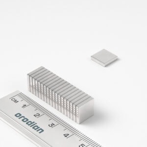 neodýmový magnet-kváder