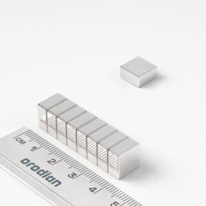 neodýmový magnet-kváder