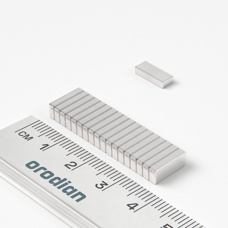 neodýmový magnet-kváder