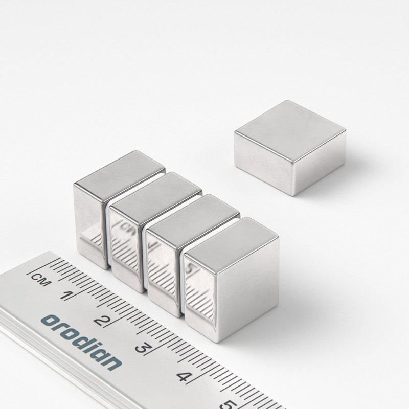 neodýmový magnet-kváder