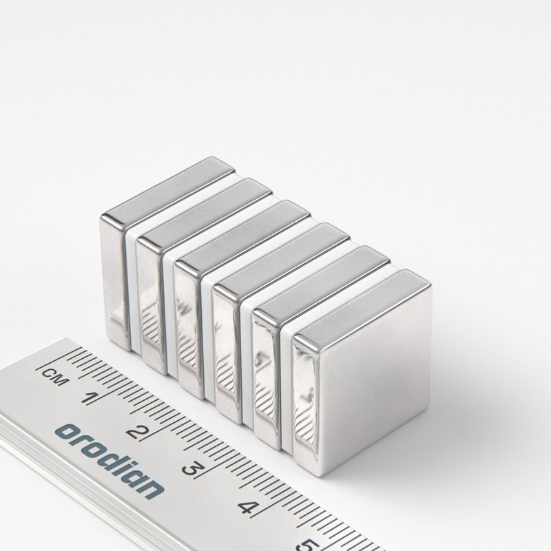 neodýmový magnet-kváder