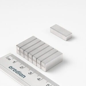 neodýmový magnet-kváder