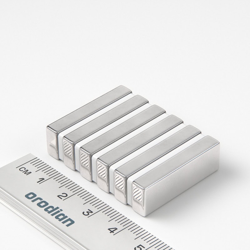neodýmový magnet-kváder