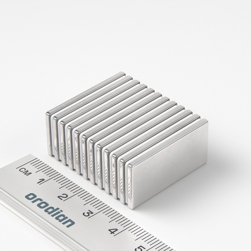 neodýmový magnet-kváder