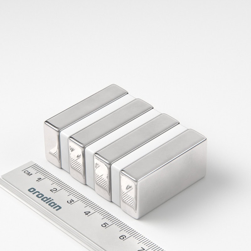 neodýmový magnet-kváder