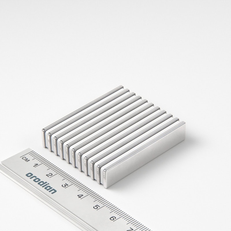 neodýmový magnet-kváder