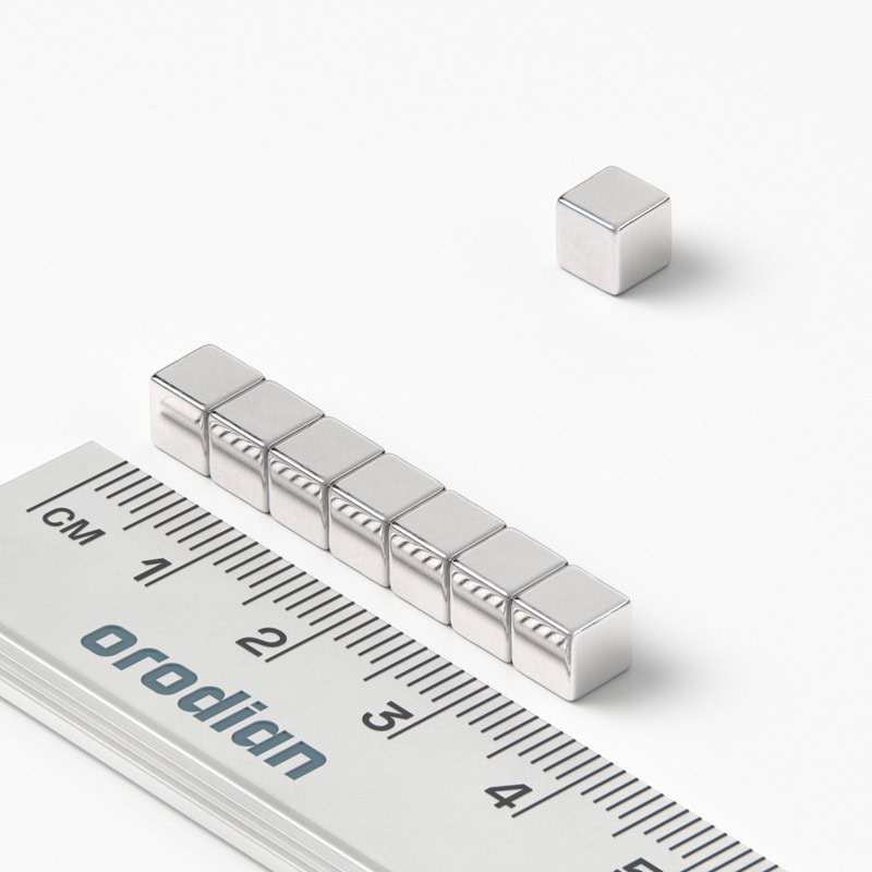 neodýmový magnet kocka