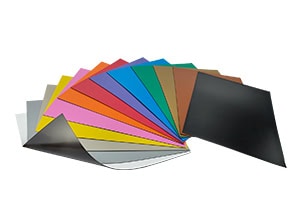 Farebné magnetické fólie