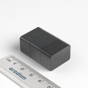 Feritový magnet kváder 22×15×12 mm - Y30BH