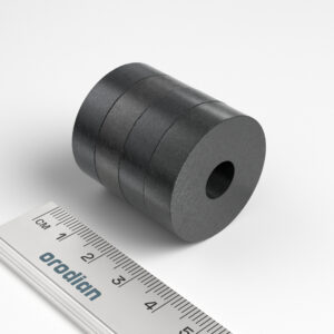 Feritový magnet prsteň 30-9×8 mm - Y30BH