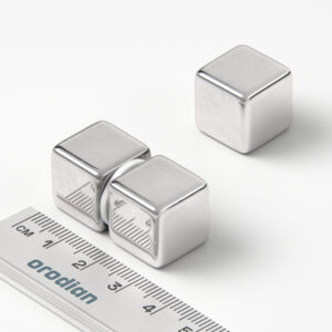 Neodýmový magnet kocka 15×15×15 mm - N38