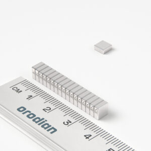Neodýmový magnet kváder 5×5×2 mm - N38