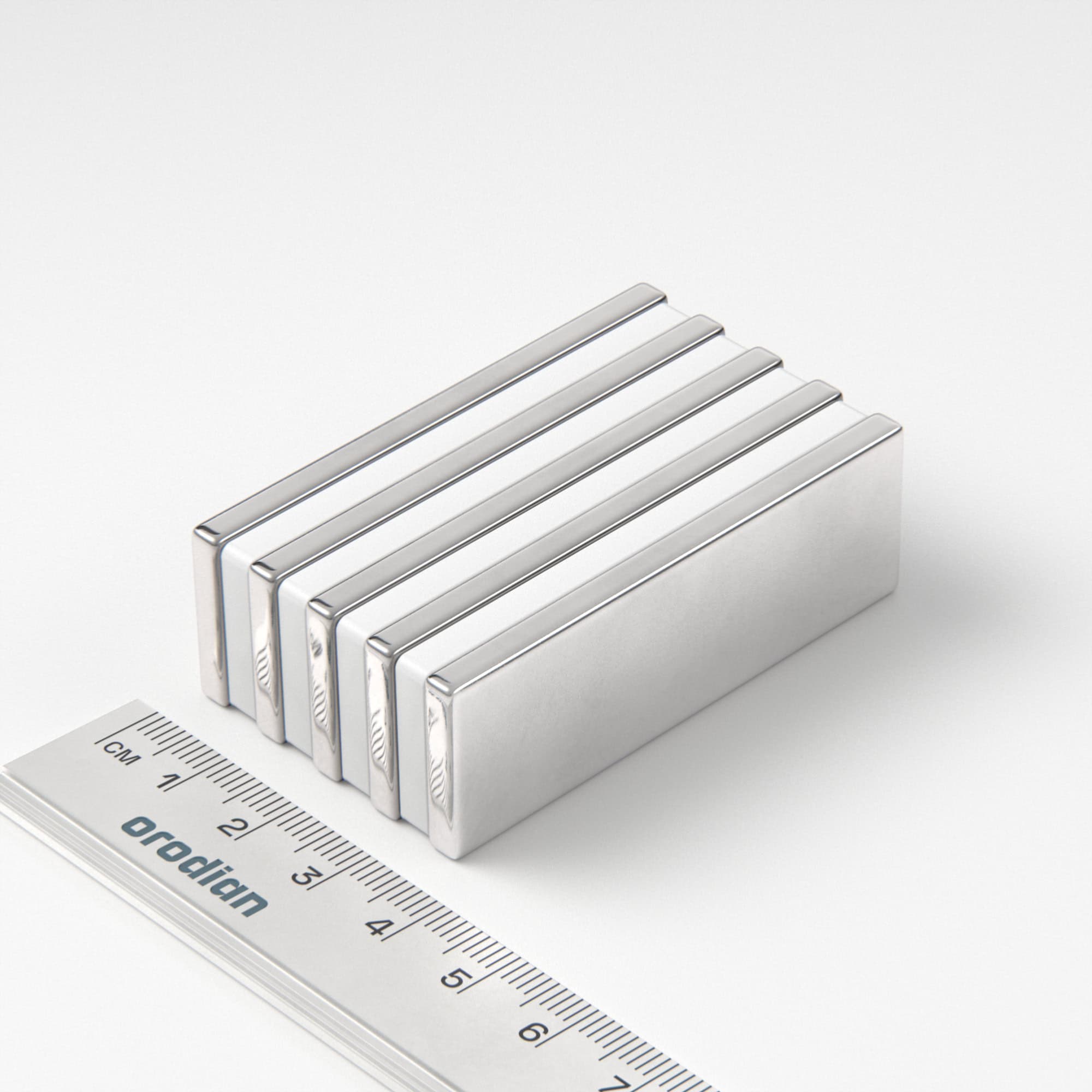 Neodýmový magnet kváder 60×20×4 mm - N38
