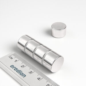 Neodýmový magnet valec 15×10 mm - N38