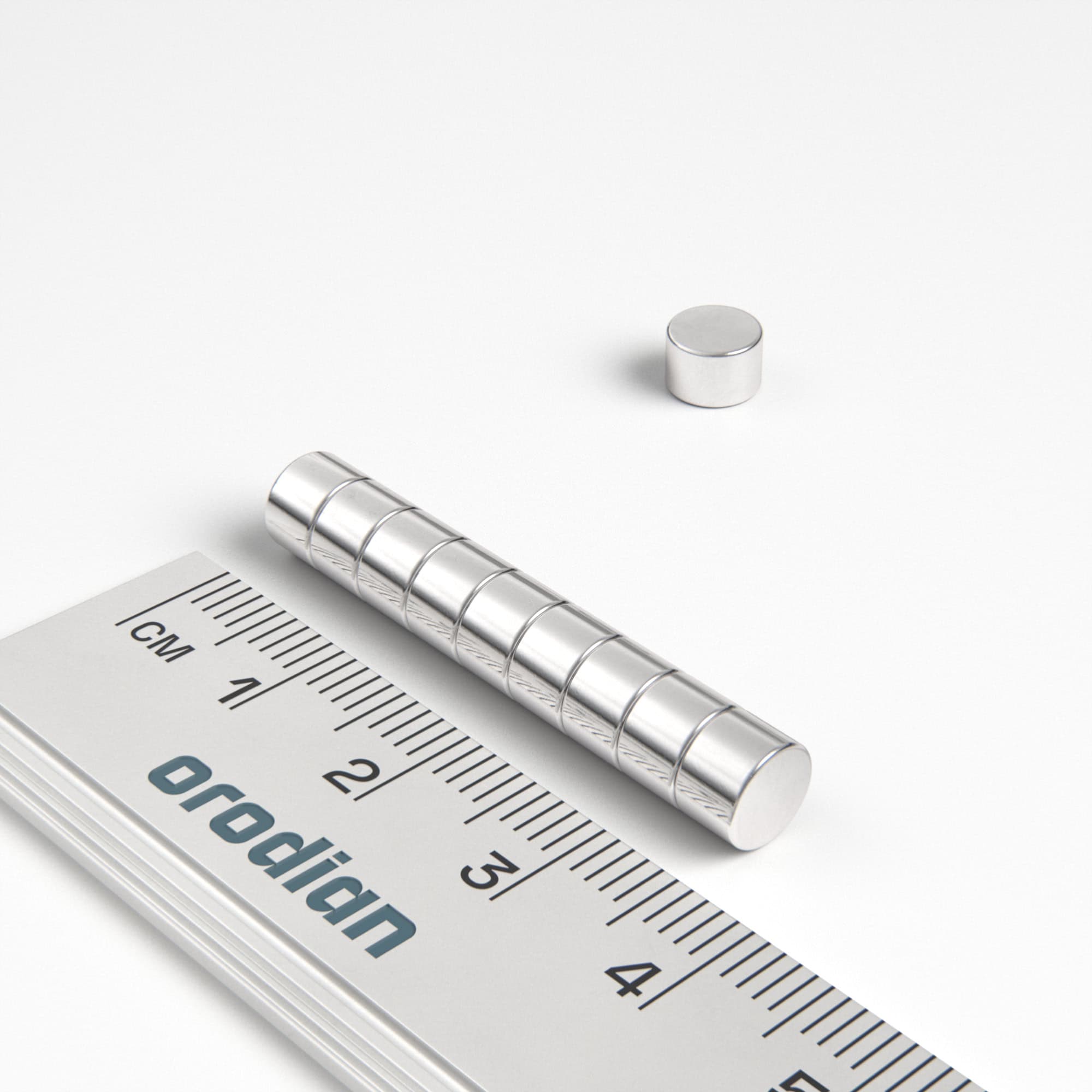 Neodýmový magnet valec 6×4 mm - N38